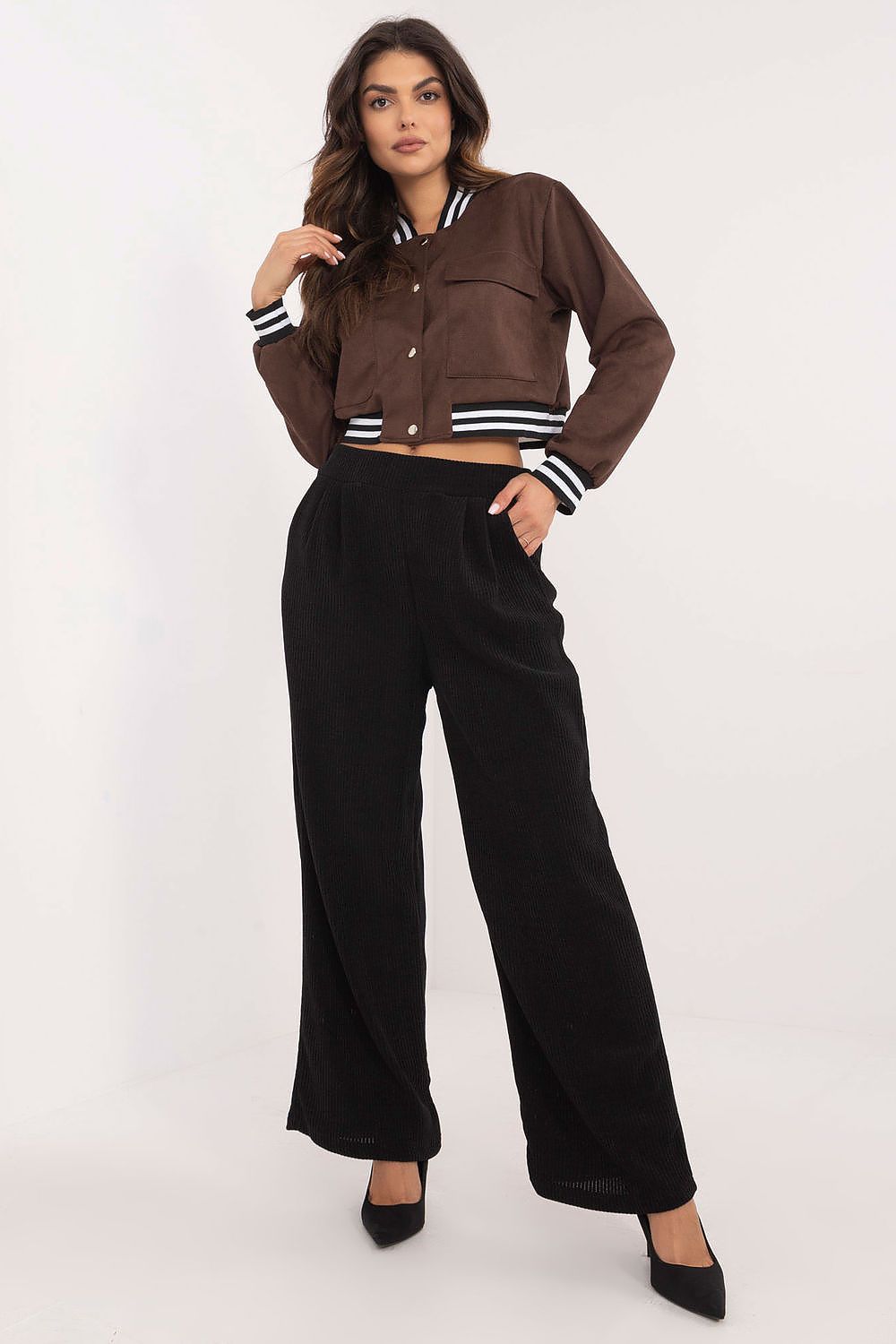 Women's trousers model 201871 Italy Moda