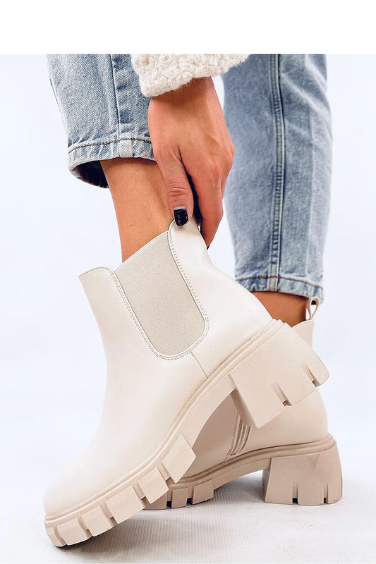 Chelsea boots model 201934 Inello