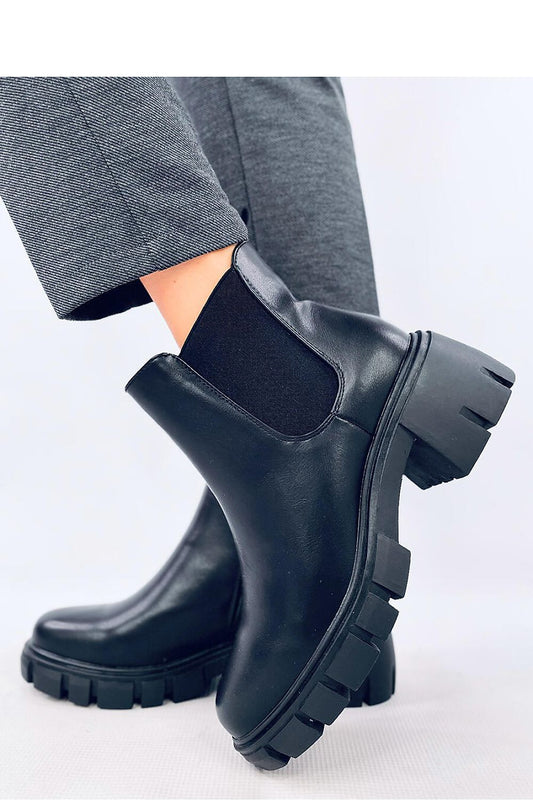 Chelsea boots model 201935 Inello