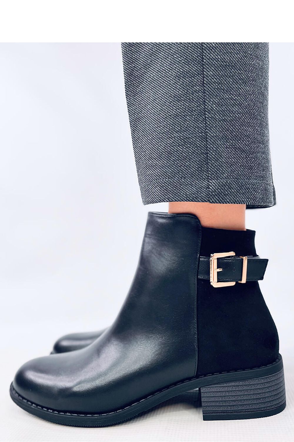 Chelsea boots model 201936 Inello