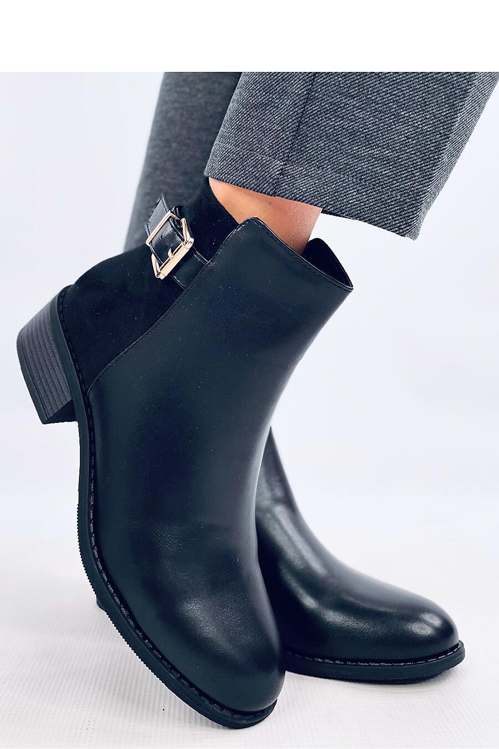 Chelsea boots model 201936 Inello