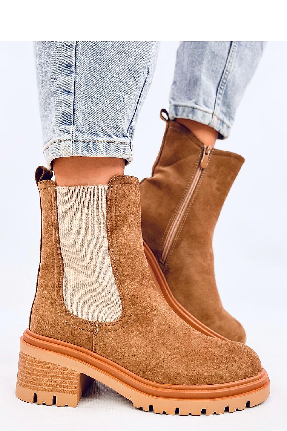 Chelsea boots model 201937 Inello