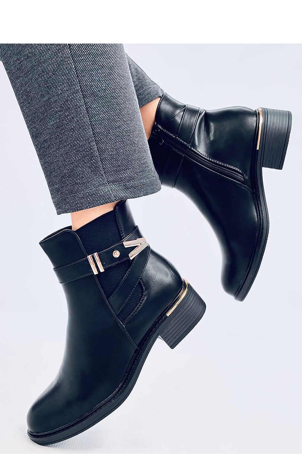 Chelsea boots model 201974 Inello