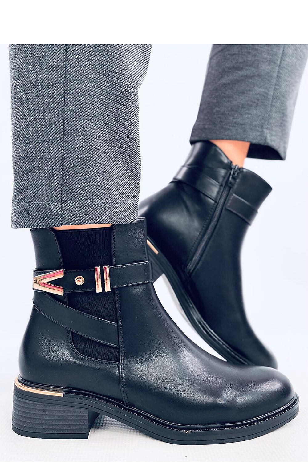 Chelsea boots model 201974 Inello