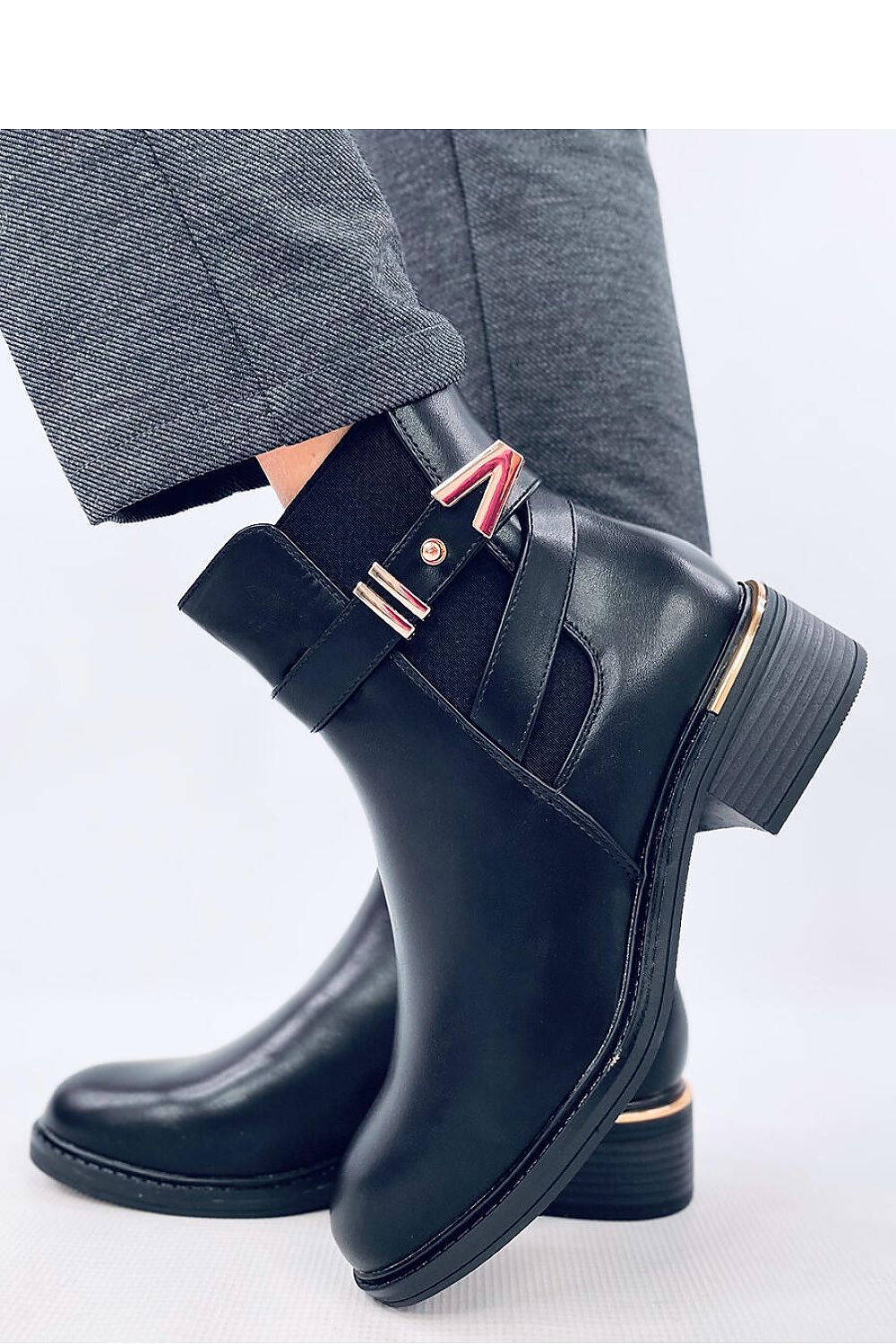 Chelsea boots model 201974 Inello