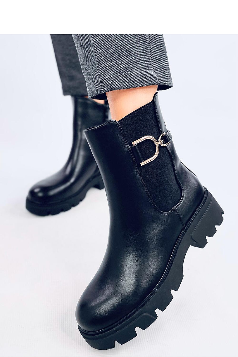 Chelsea boots model 201978 Inello