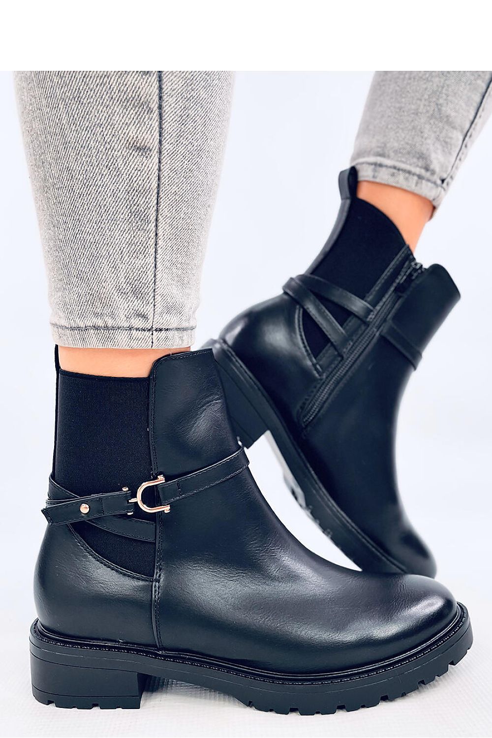 Chelsea boots model 201984 Inello