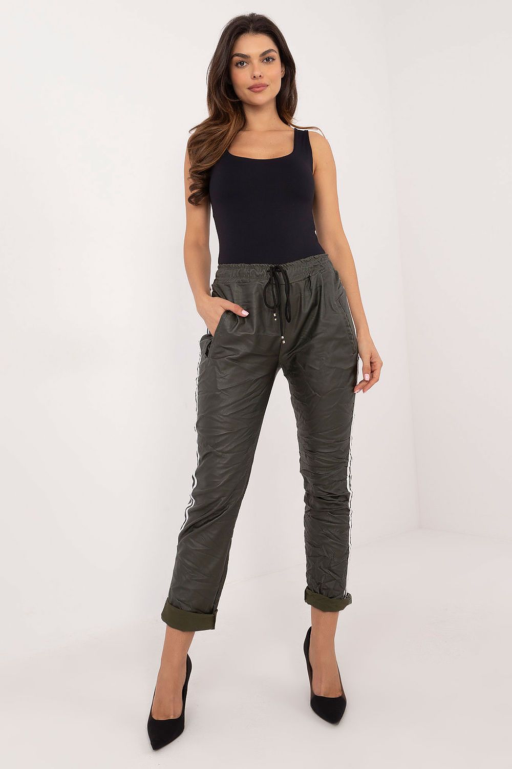 Women's trousers model 202425 Italy Moda