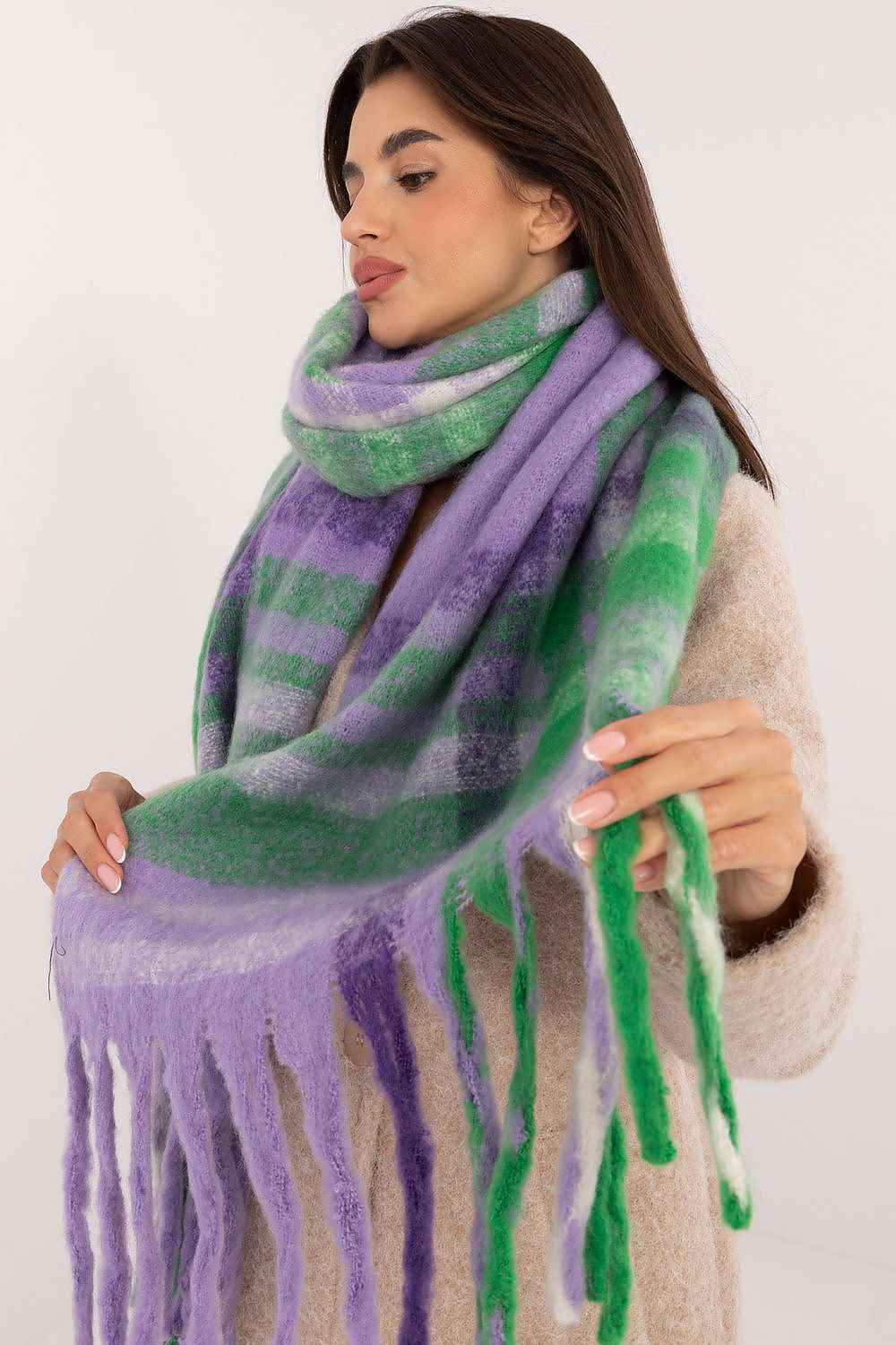 scarf model 203173 AT