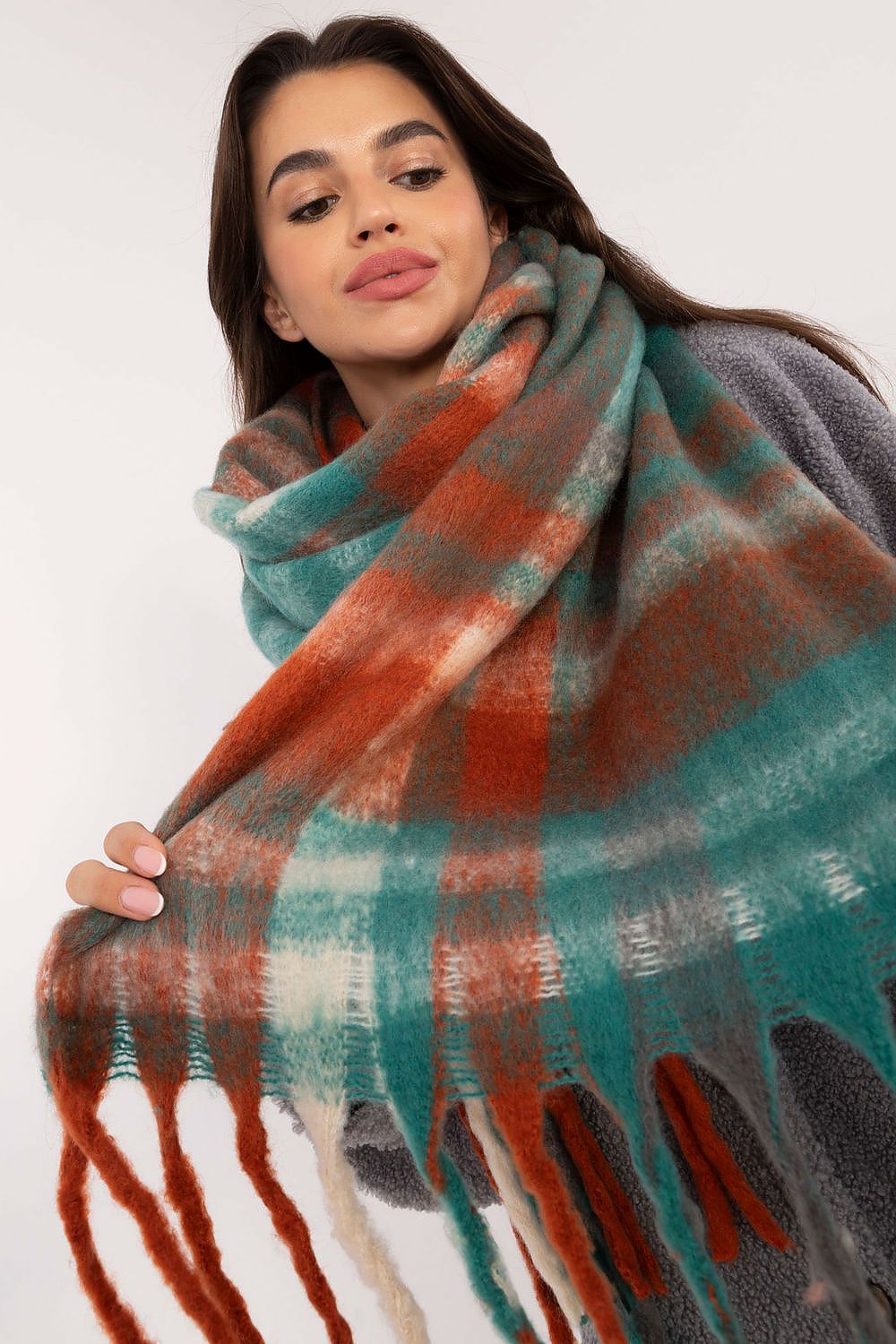 scarf model 203173 AT