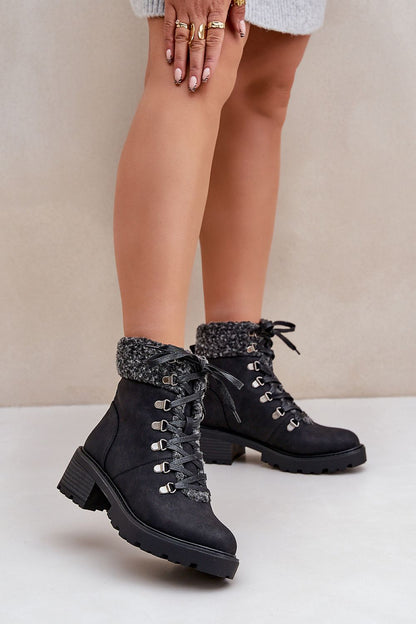 Heavy ankle boots model 203923 Step in style