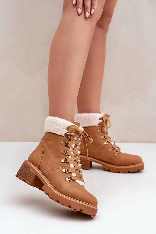 Heavy ankle boots model 203924 Step in style