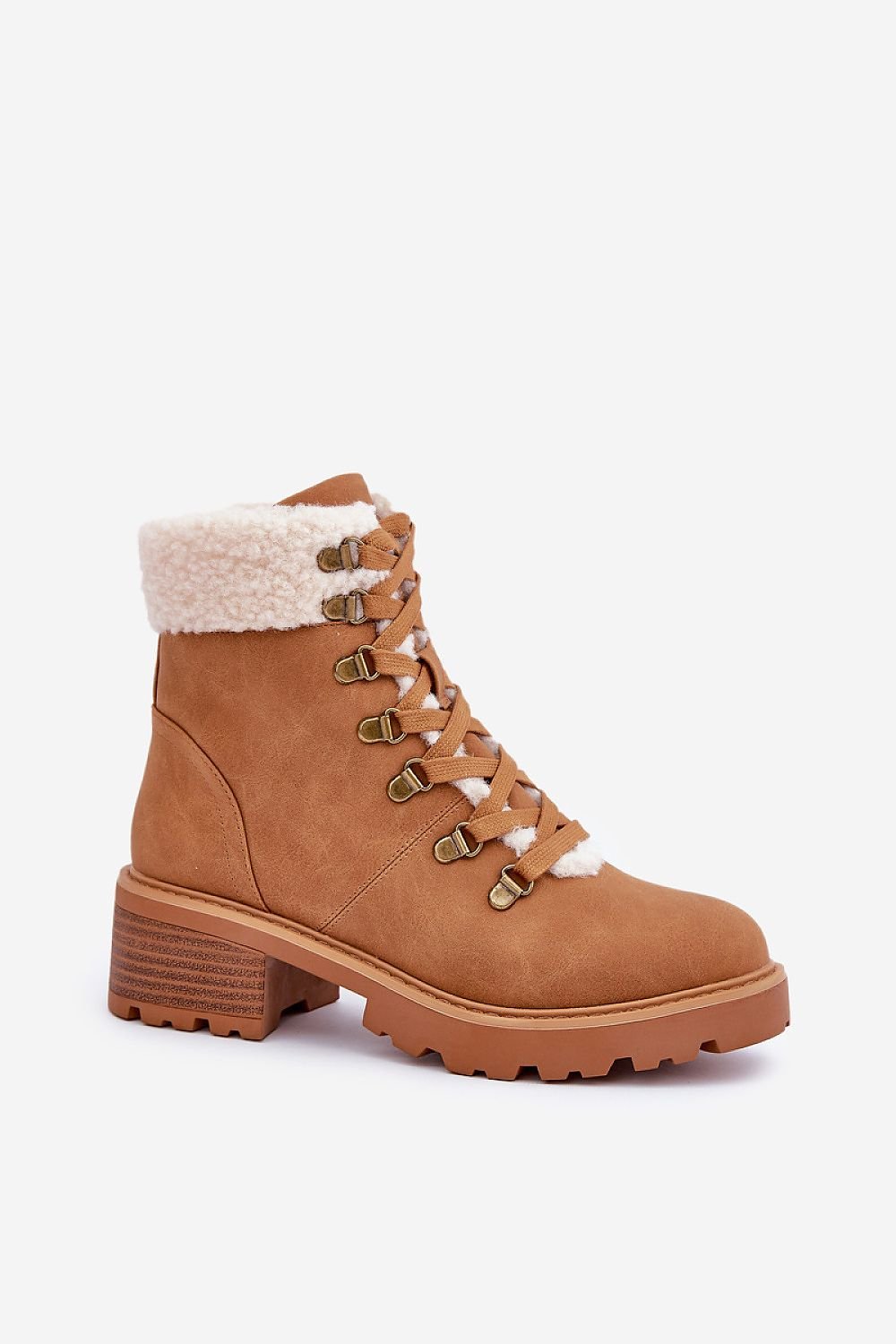 Heavy ankle boots model 203924 Step in style