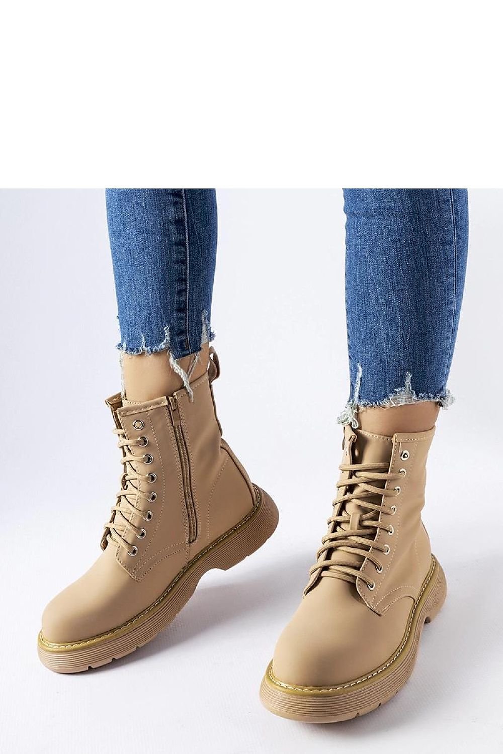 Heavy boots model 204832 Solea