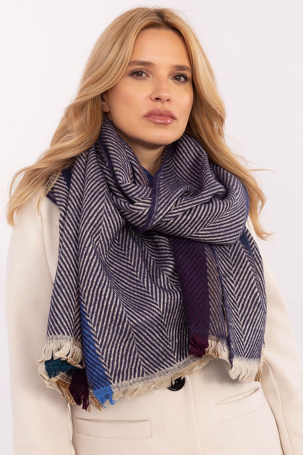 scarf model 206043 AT