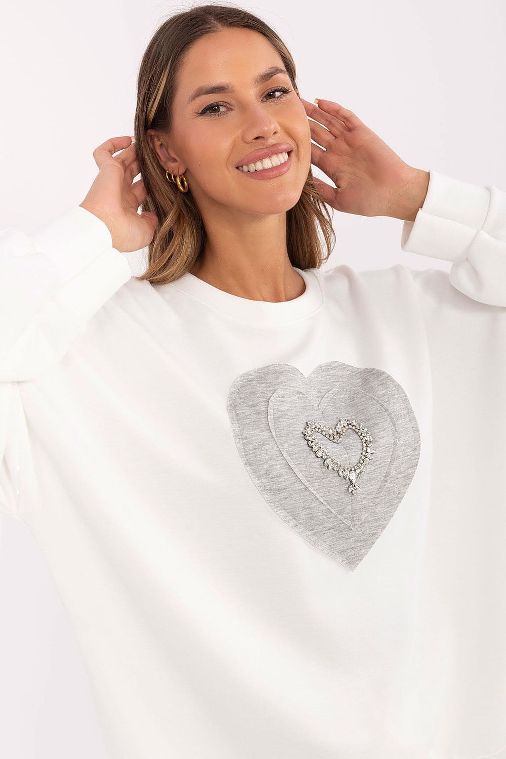 EclatEssence sweatshirt met hartvormig zirkonia embleem – casual elegantie voor dames.