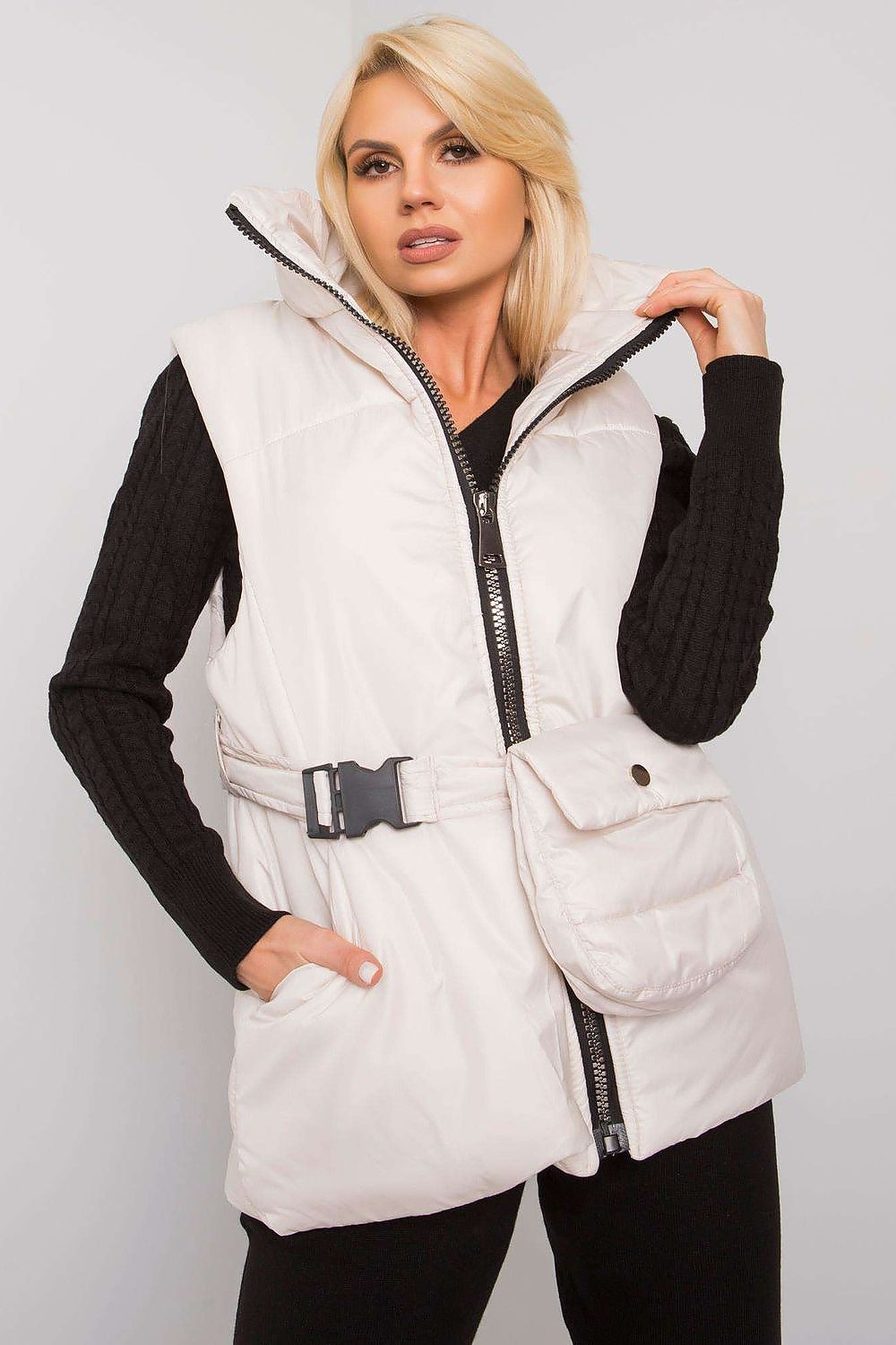 vest model 160781 Ex Moda