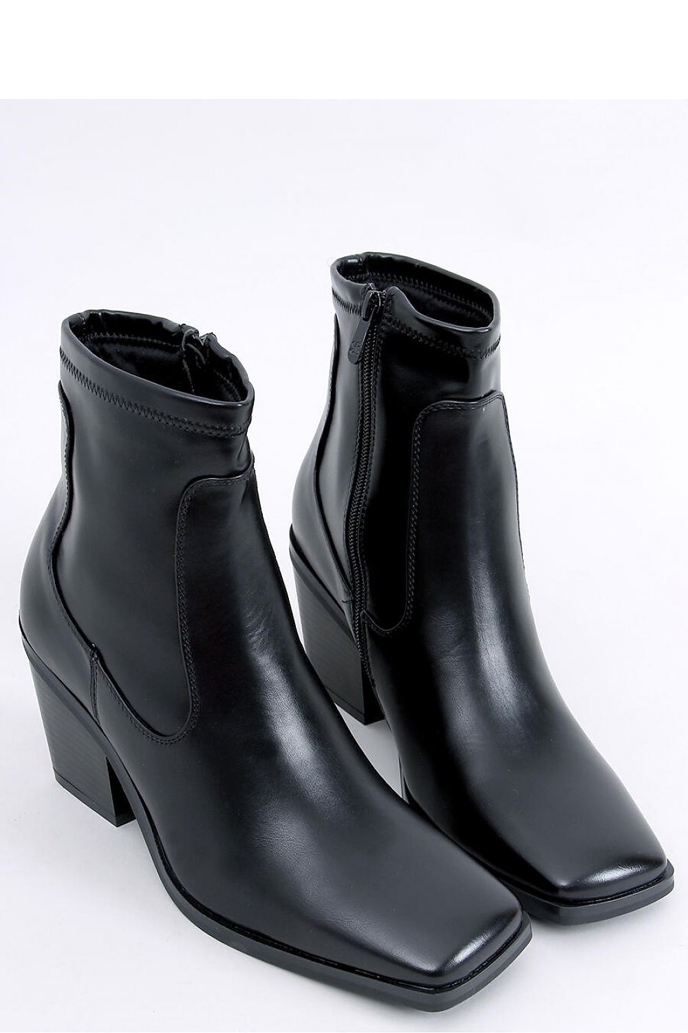 High heel boots model 170593 Inello