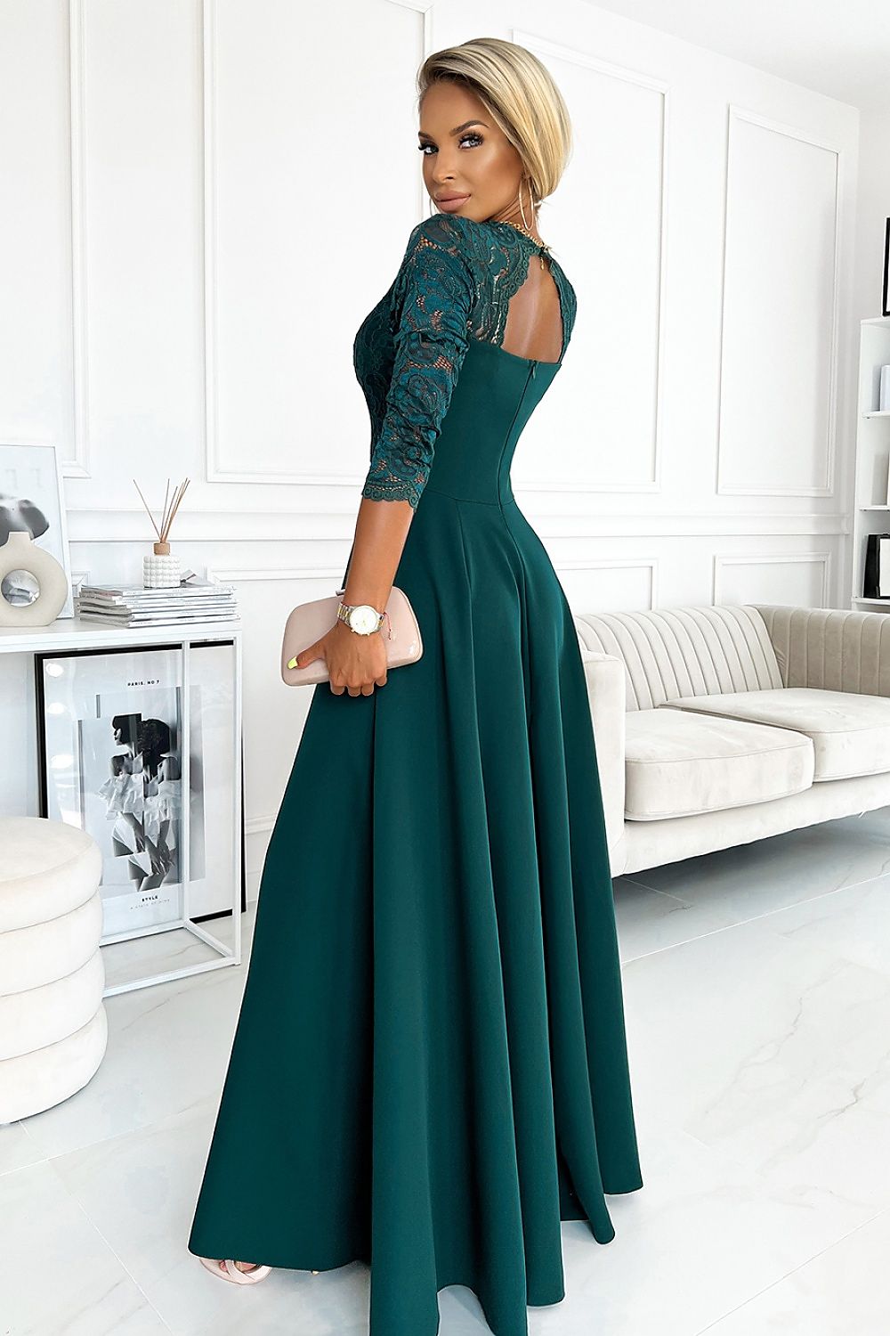 Long dress model 193523 Numoco