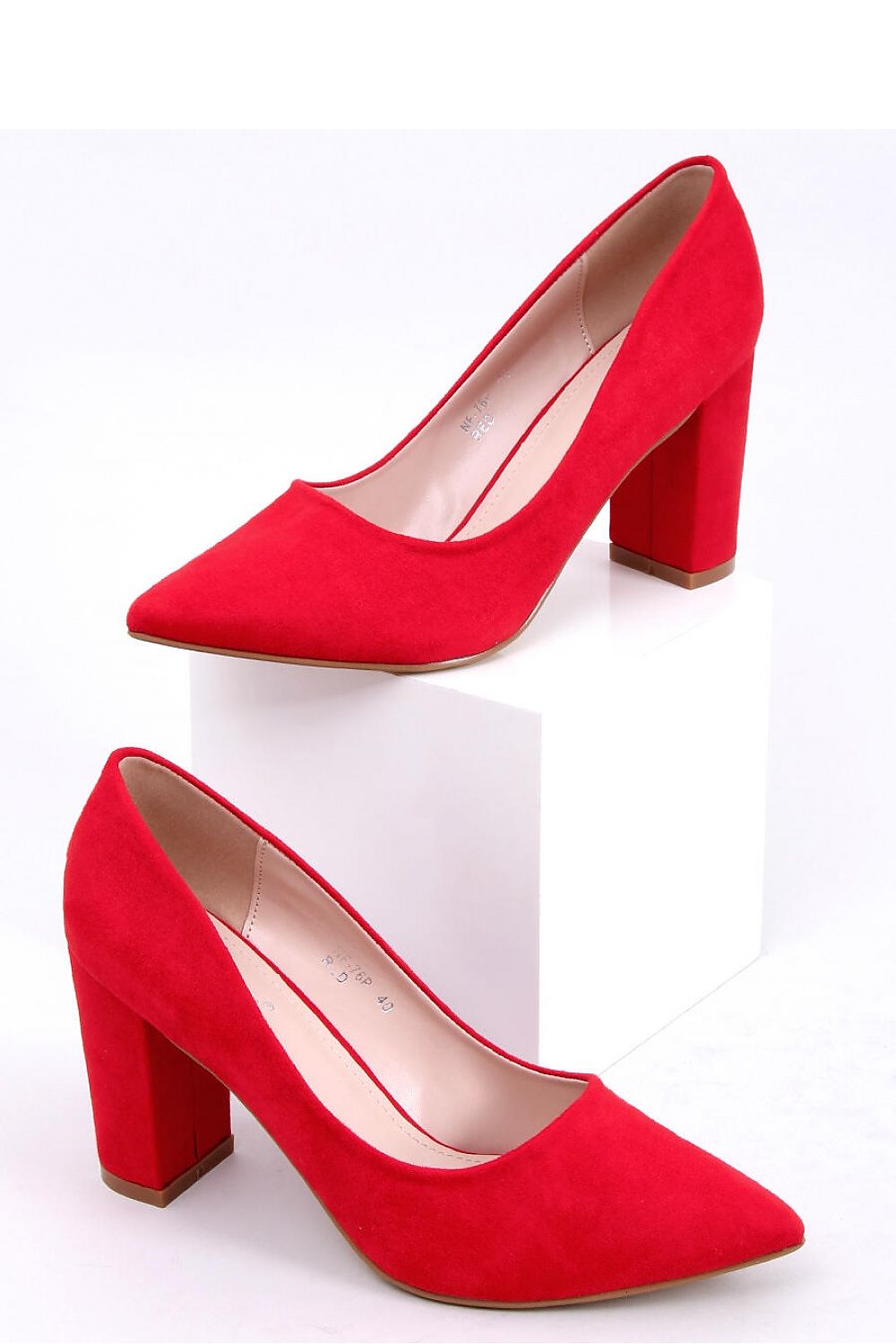 Pumps with thick heel model 171509 Inello