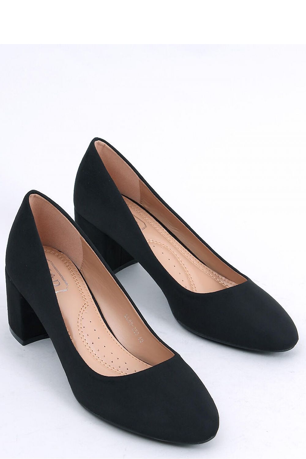 Pumps met dikke hak model 174108 Inello