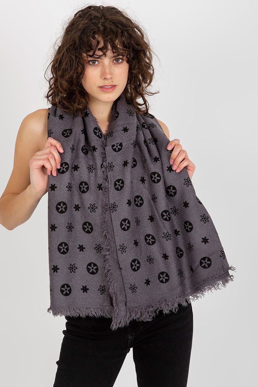 scarf model 174873 AT