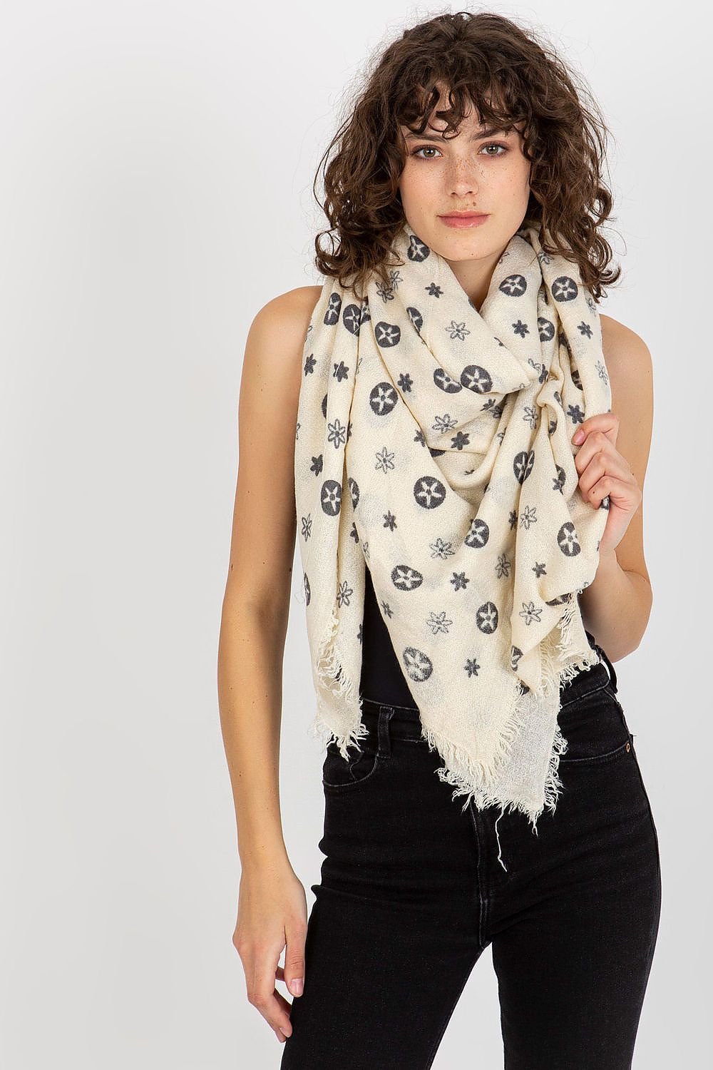 scarf model 174873 AT