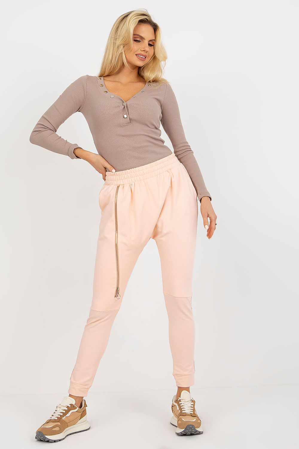 training pants model 174968 Ex Moda