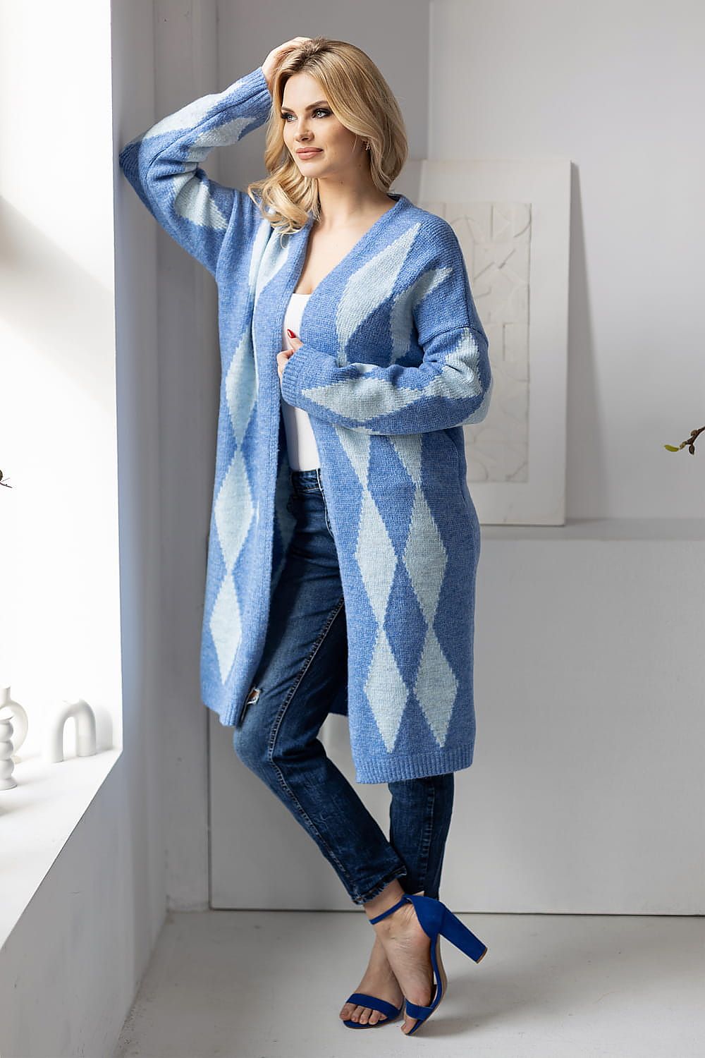 cardigan model 178644 PeeKaBoo