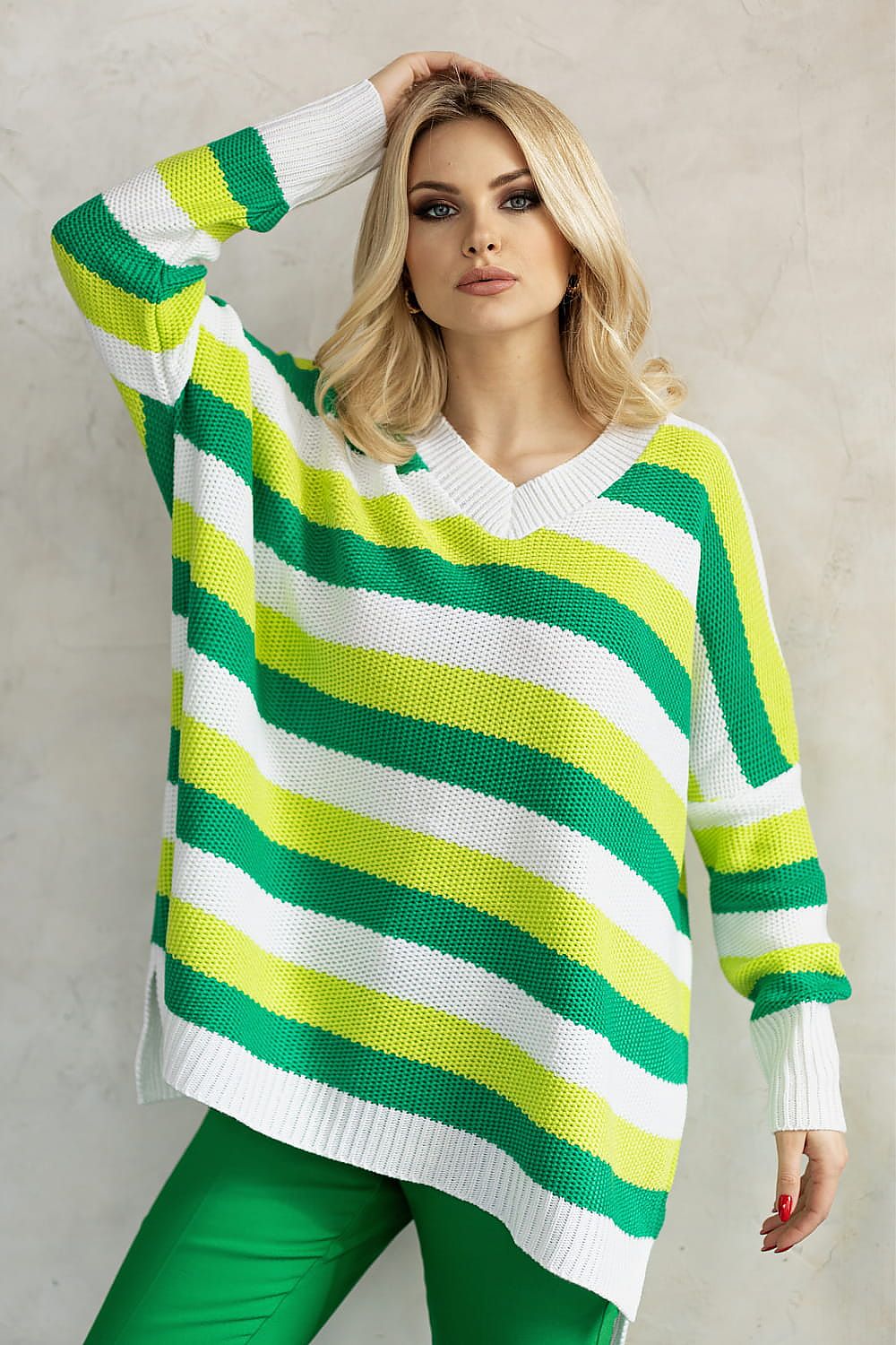 sweater model 178647 PeeKaBoo