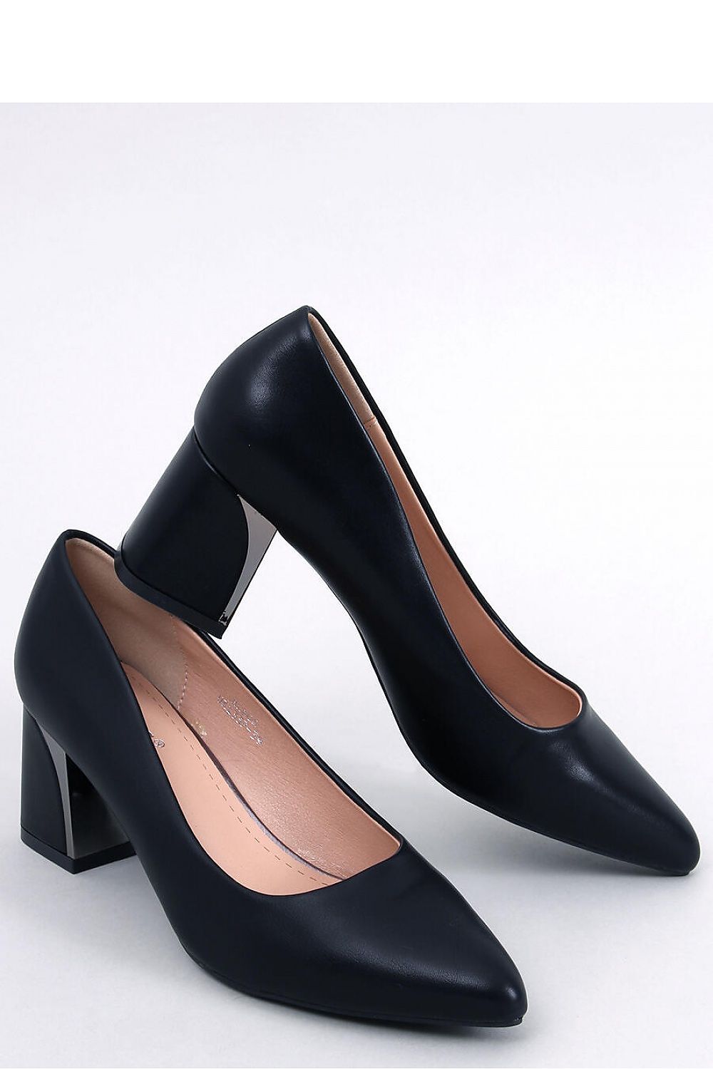 Pumps with thick heel model 178775 Inello