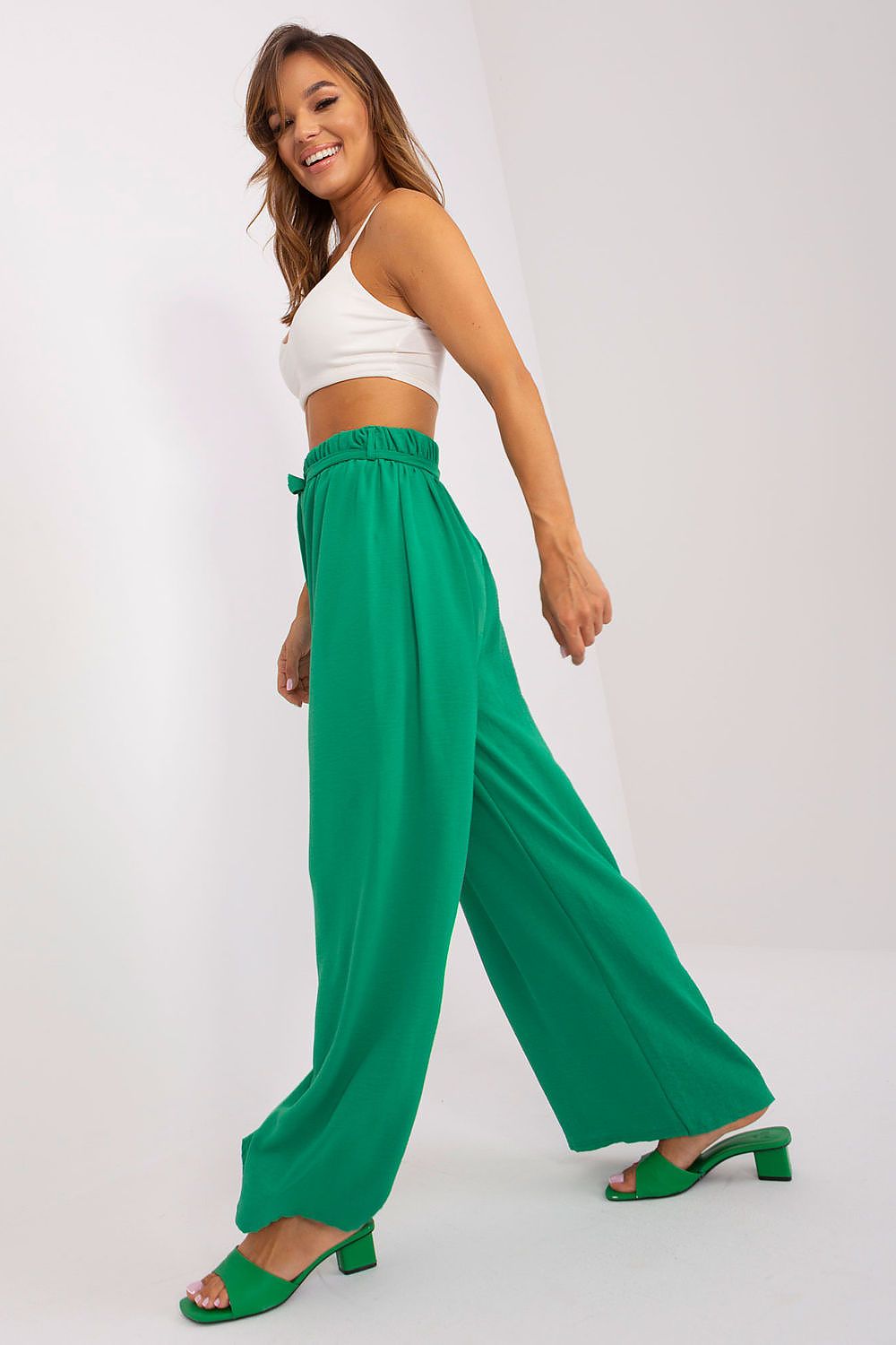 Women's trousers model 183462 Oh Bella