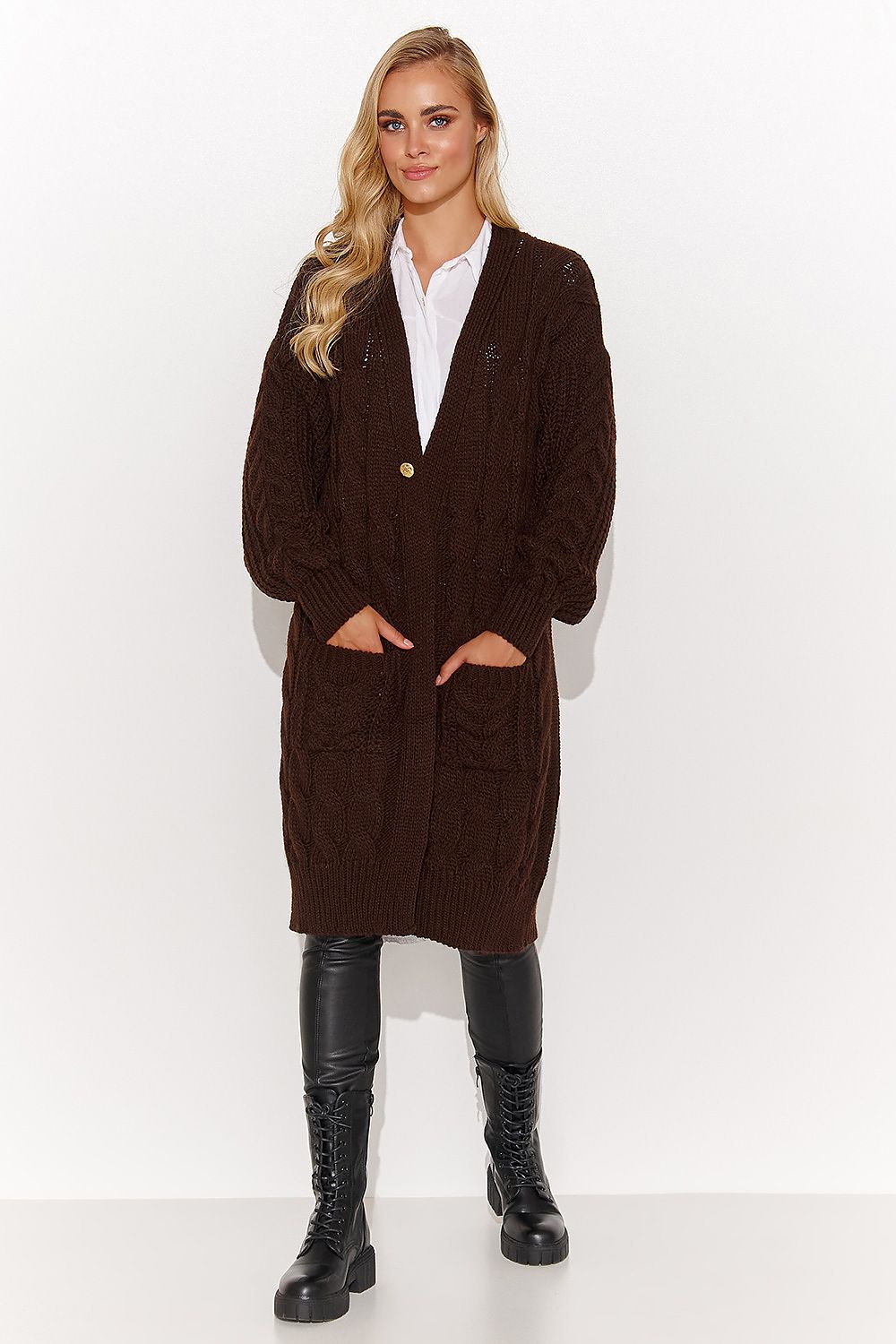 cardigan model 184394 Makadamia