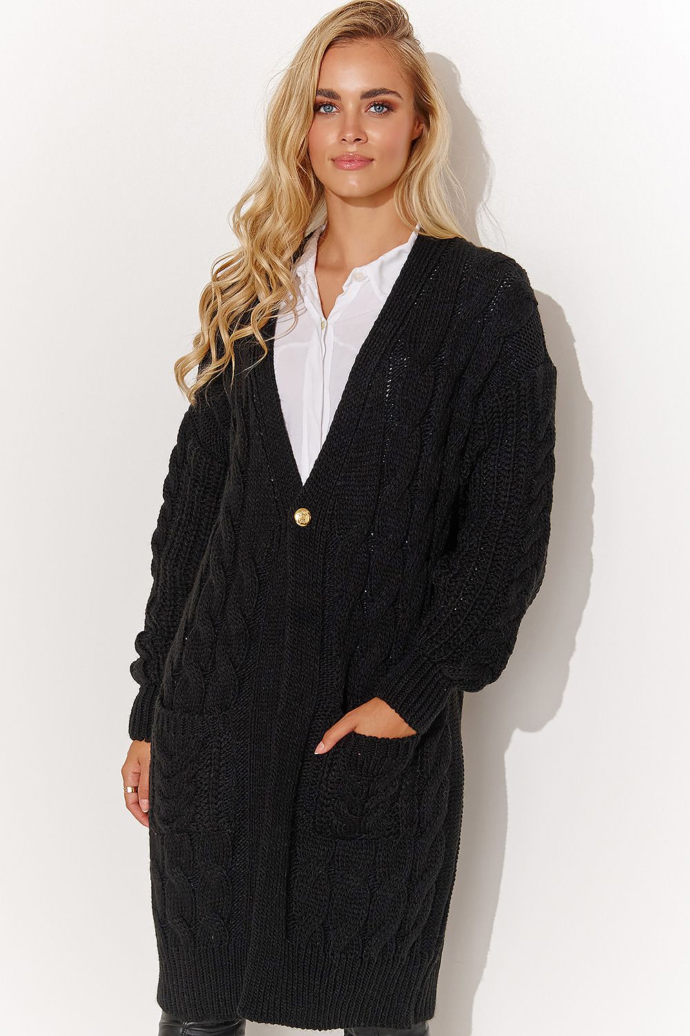 cardigan model 184394 Makadamia