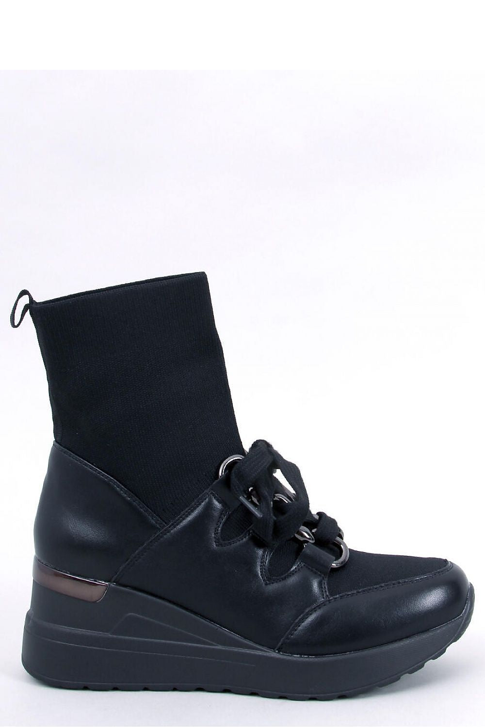 Boots on wedge heel model 185876 Inello