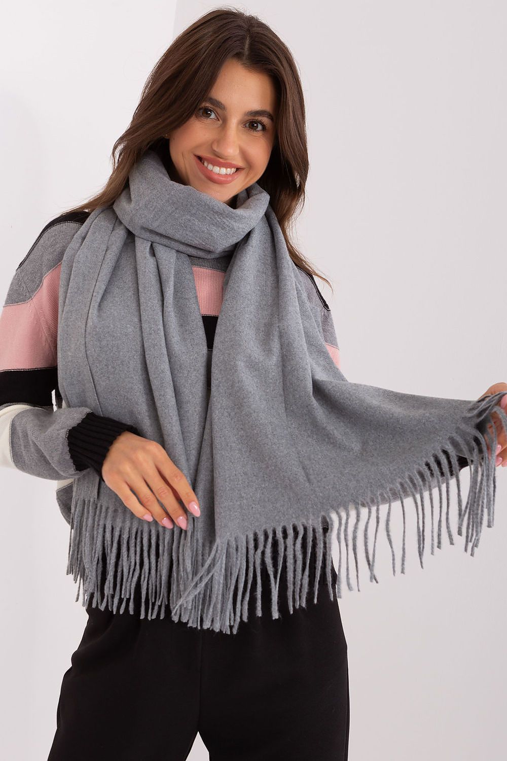 AT Scarf Model 187617 - Stylish and Comfortable