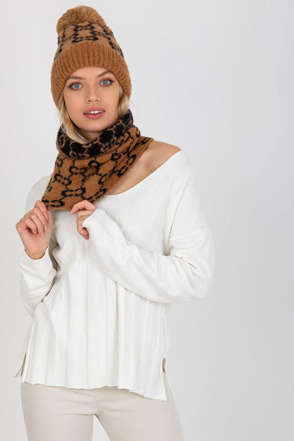 Loop Shawl model 185920 AT