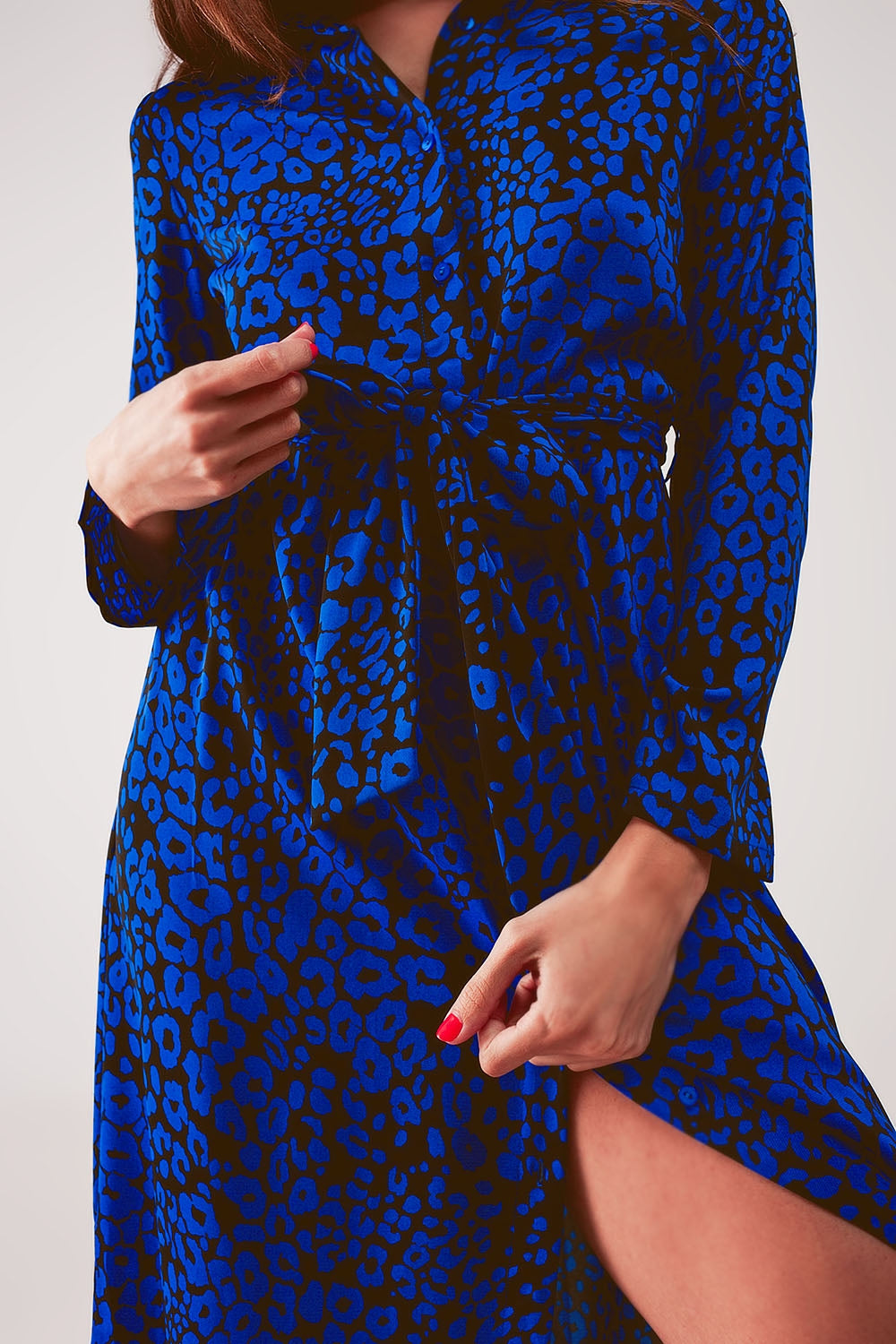 Maxi shirt dress with belt in blue animal print