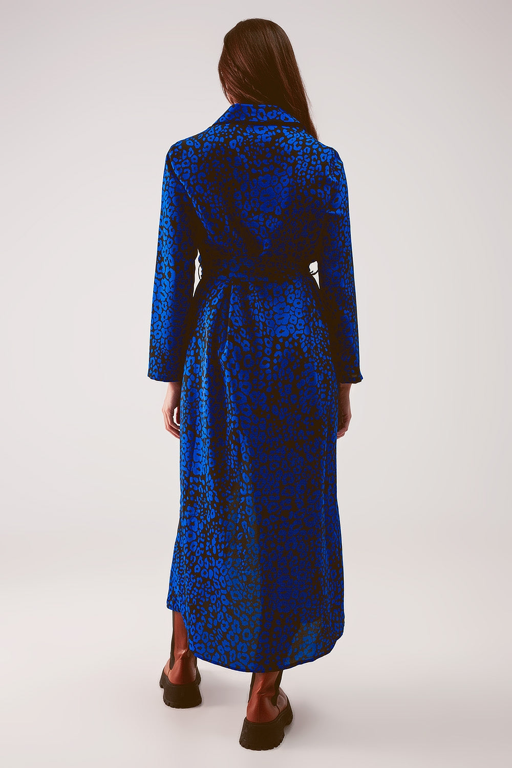 Maxi shirt dress with belt in blue animal print