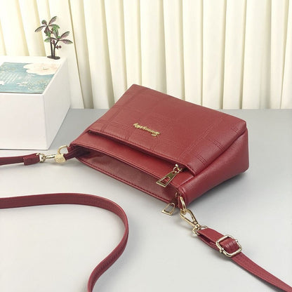 Fashion Rhombus Shoulder and Crossbody Bag