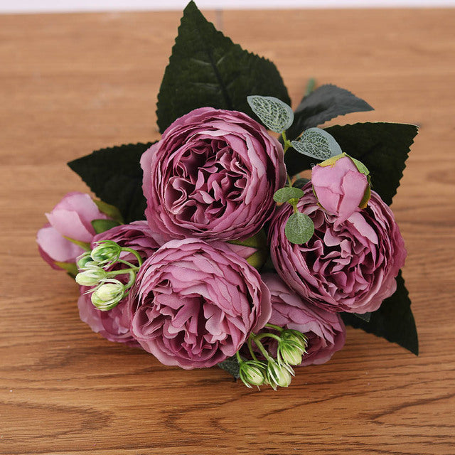 Artificial flowers bouquet