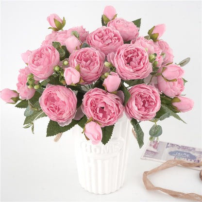 Artificial flowers bouquet